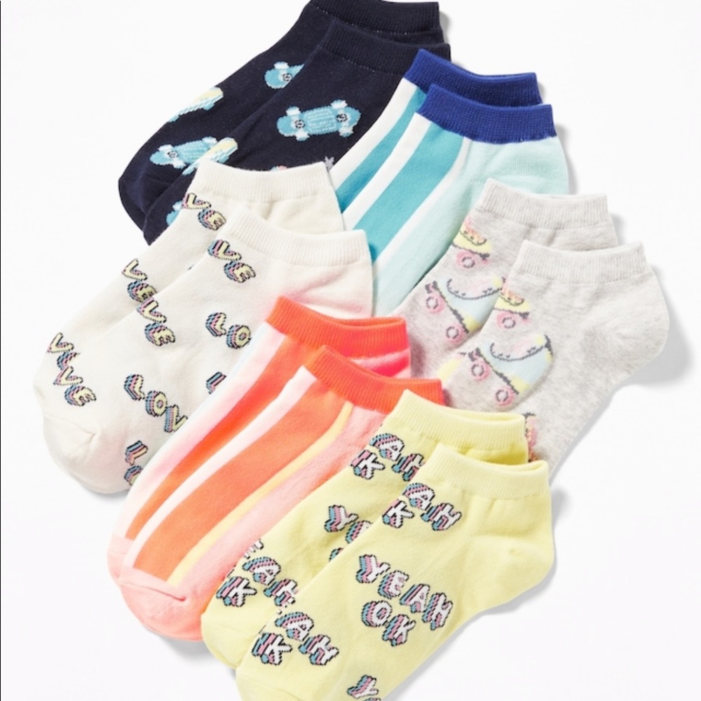 Old Navy girl’s fashion socks 6 packs skates 13-3Y